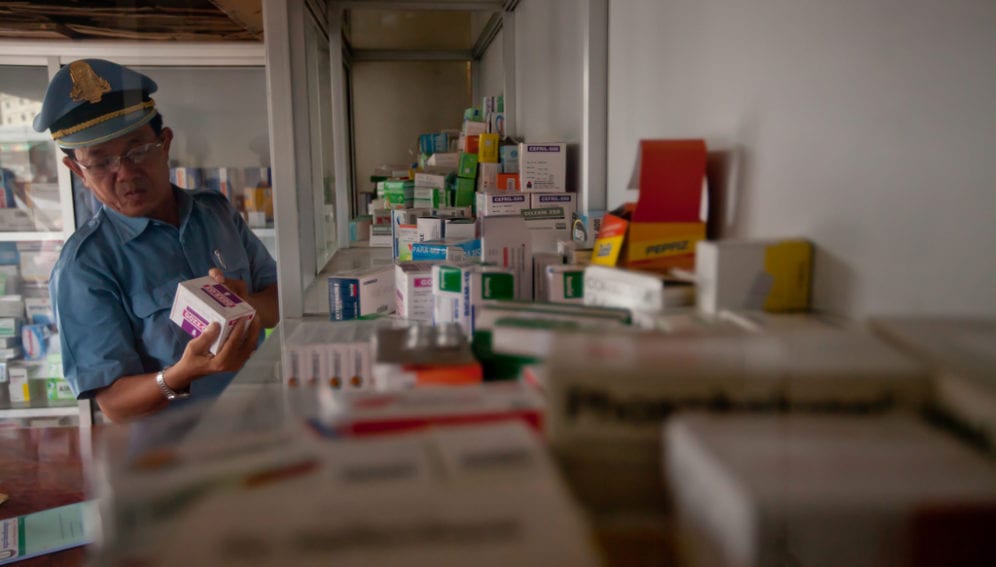 Checking for fake malaria tablets