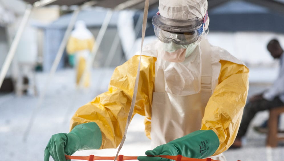 Ebola_worker