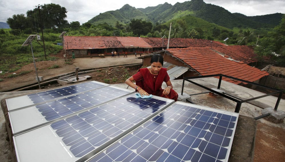 Diwan tends to maiantenance works in the solar village