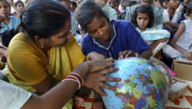 Connectivity indices ignore globalisation damage