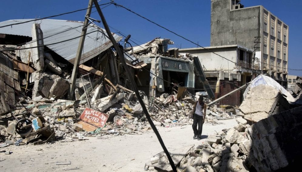 Haiti_Quake_NOAA_NGDC_Marco_Dormino_United_Nations_2000x3000