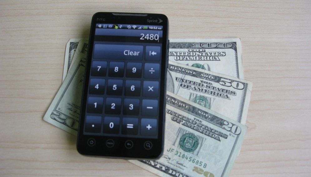 Mobile and Money_Flickr_Intel Free Press