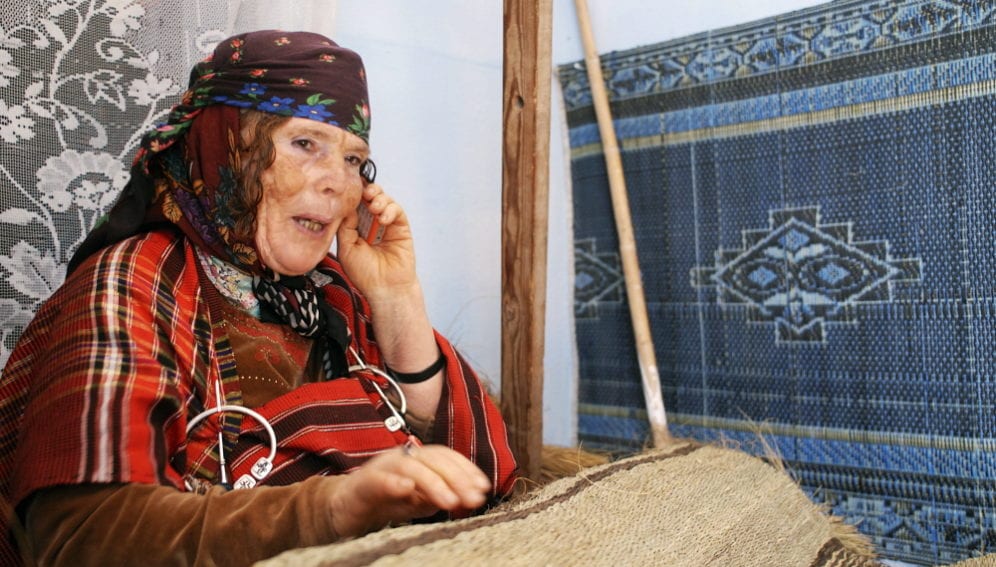 Disability mobile phones design tech