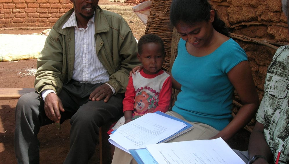 Taking a Survey_Flickr_CIMMYT