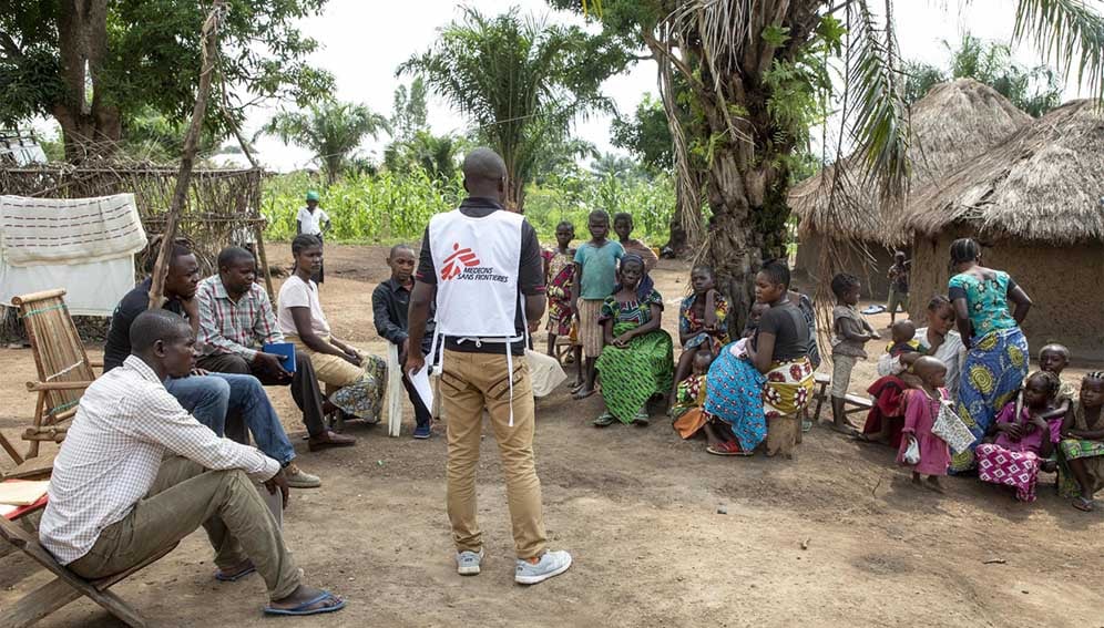 An MSF Health Promotion Outreach team visits the communities to raise awareness about Ebola disease and to build a strong relationship between communities and health workers. North Kivu province, Democratic Republic of Congo, June 2019. © Pablo Garrigos/MSF
