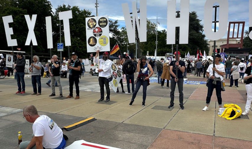 Anti-WHO protesters gather outside the World Health Assembly in Geneva. Credit: Debora MacKenzie