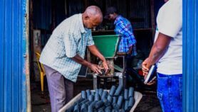 Uganda’s refugees turn food waste into clean fuel