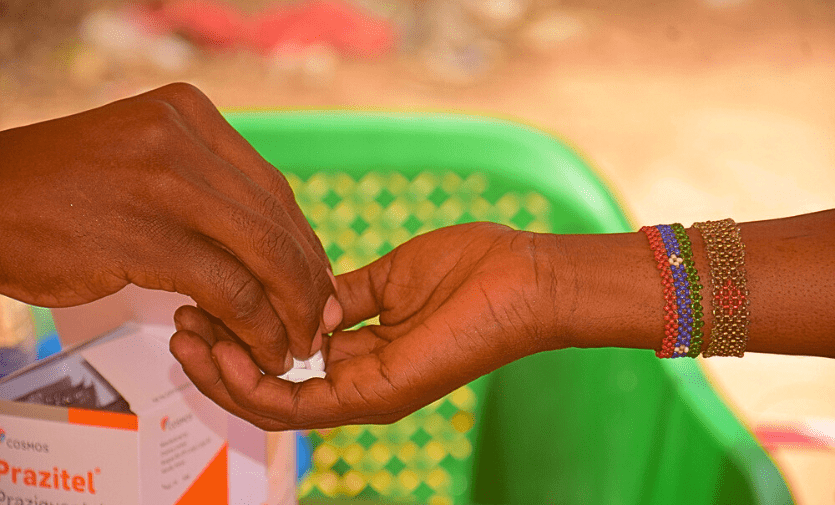 Mass drug campaigns aren’t enough to eliminate schistosomiasis. As regions approach elimination, the disease retreats into hyper-local “hotspots” driven by household practices.Researchers combined fieldwork with AI to map those pockets with fine precision.